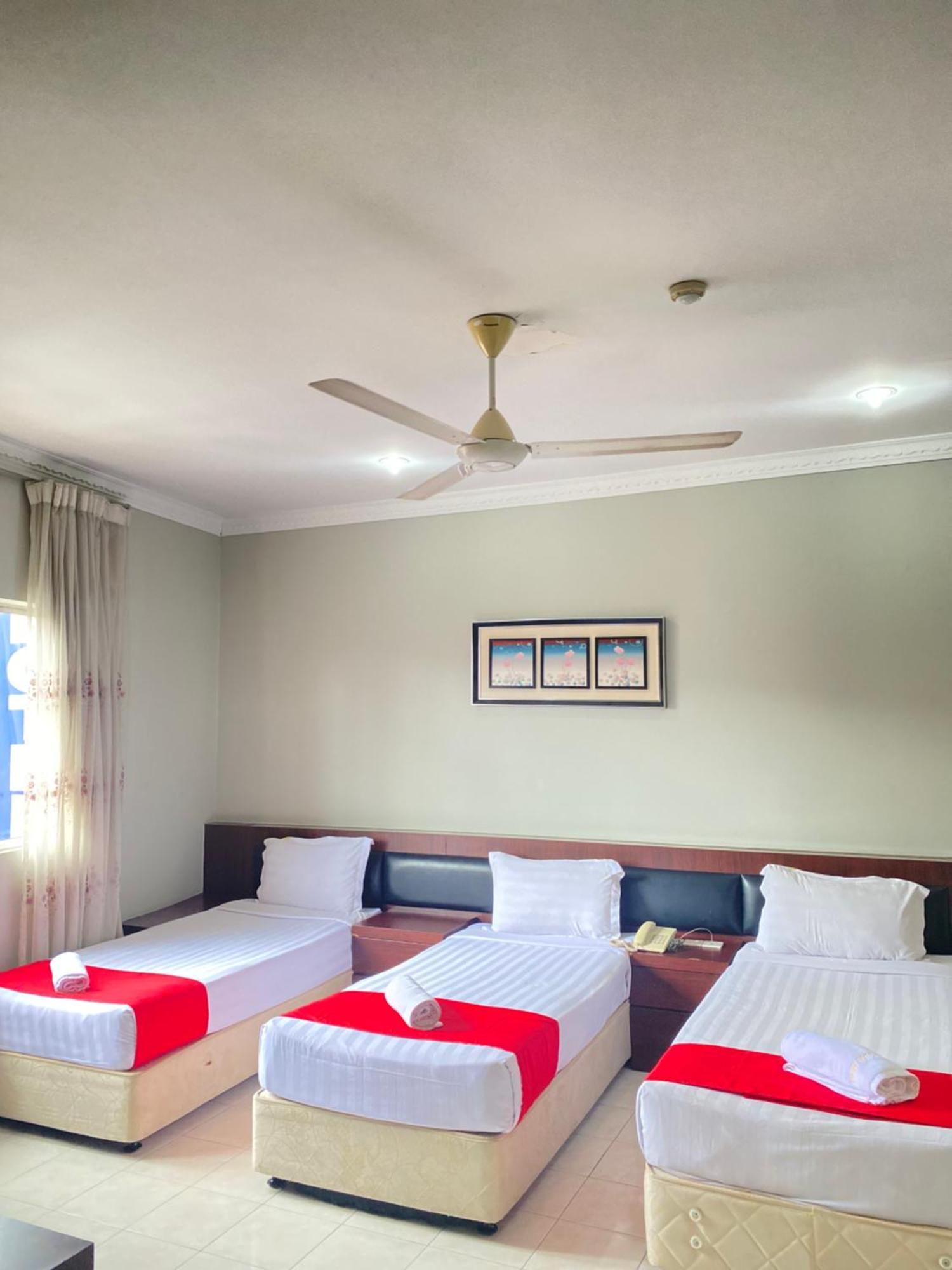 Bayu View Hotel Klang Exterior photo